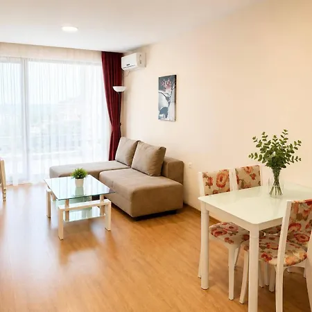 Premier One-bedroom With Sea View Lejlighed